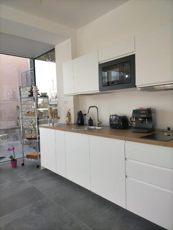 Bed&Breakfast Anna Isera Exterior foto